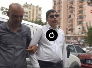 Görme engelli gazeteci Cüneyt Arat, Erdoğan’a hakaretten gözaltına alındı